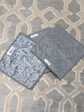 Inspire Small Pet Bedding Pads - Gray Duo